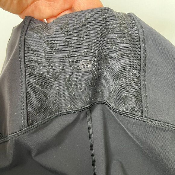 Lululemon Black High Waist Floral Velvet Mesh Detail Leggings Size 4 #391 - Picture 9 of 14
